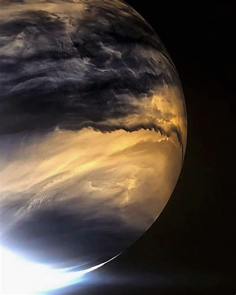 Venus News .
